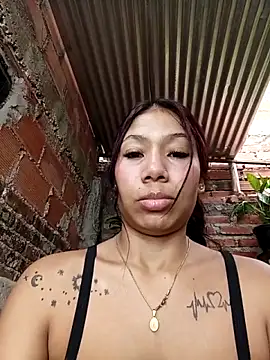 Pokazy przed kamerką – Rous-squir