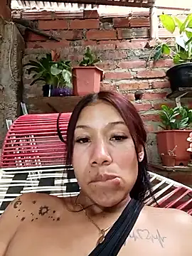 Pokazy przed kamerką – Rous-squir