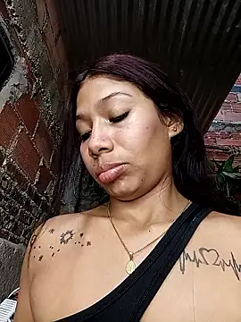 Вебкам-шоу Rous-squir