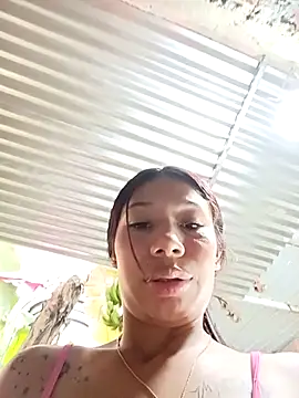 Rous-squir: διαδικτυακό σόου στην κάμερα