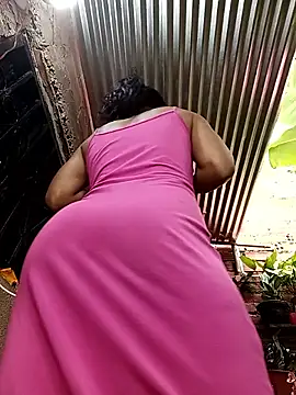 Pokazy przed kamerką – Rous-squir