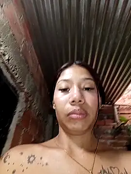 Rous-squir Webcamshow