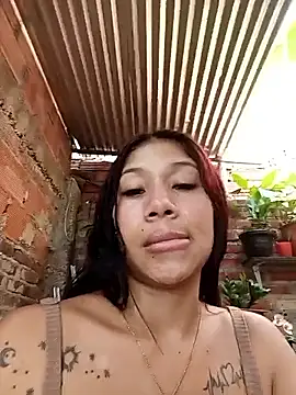 Rous-squir: διαδικτυακό σόου στην κάμερα