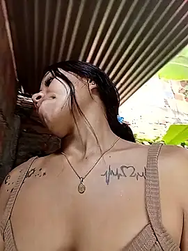 Rous-squir Adlı Modelin Web Kamerası Şovu