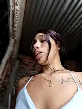 Rous-squir: διαδικτυακό σόου στην κάμερα