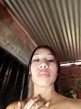 Rous-squir webcam show