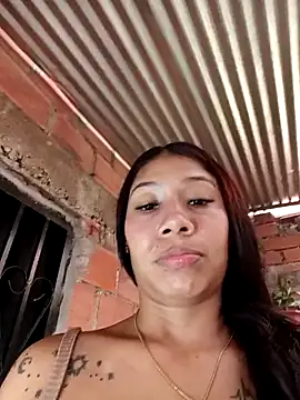 Rous-squir webkamerás műsora