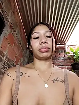 Rous-squir: διαδικτυακό σόου στην κάμερα