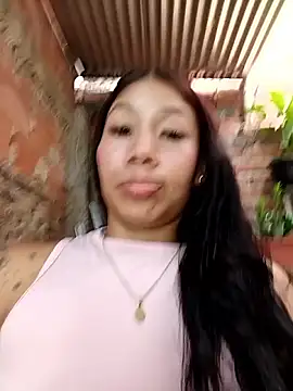 Rous-squir: вебкам-шоу