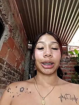 Rous-squir Webcamshow