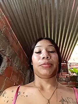 Rous-squir Webcam-Show