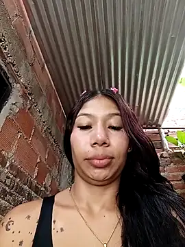 Pokazy przed kamerką – Rous-squir