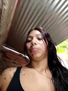 Show modela Rous-squir na web-kameri