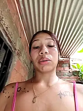 Pertunjukan Kamera Web Rous-squir