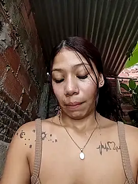 Rous-squir ওয়েবক্যাম শো