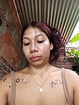 Rous-squir Webcam show