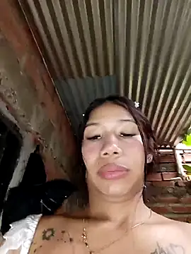 Rous-squir: διαδικτυακό σόου στην κάμερα