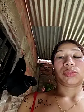 عرض كام Rous-squir