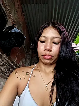 Rous-squir Webcam Show