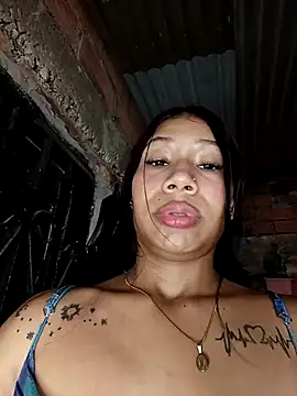 Pertunjukan Kamera Web Rous-squir