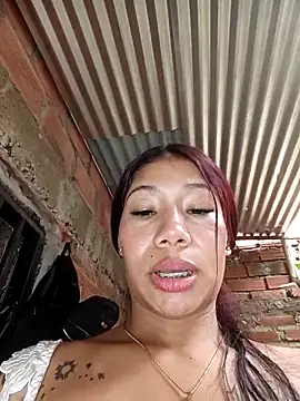 Pokazy przed kamerką – Rous-squir