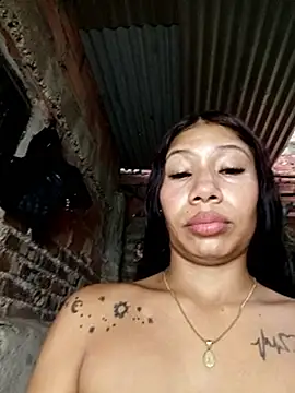 Rous-squir webcam show