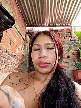 Rous-squir Webcam Show