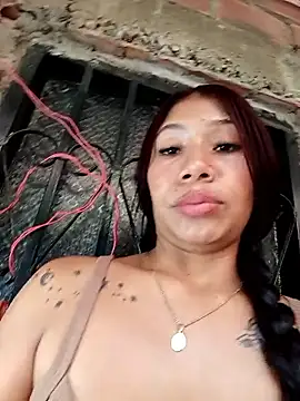 Show modela Rous-squir na web-kameri