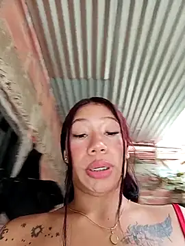 Rous-squir Webcam Show