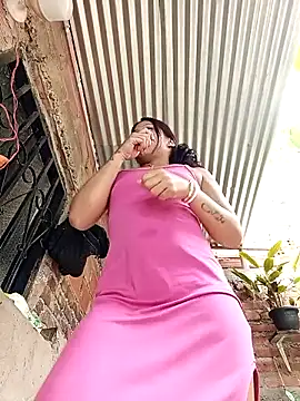 Rous-squir webcam show