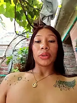 Rous-squir Webcam-Show