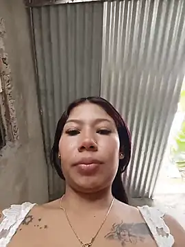 Rous-squir Webcamshow