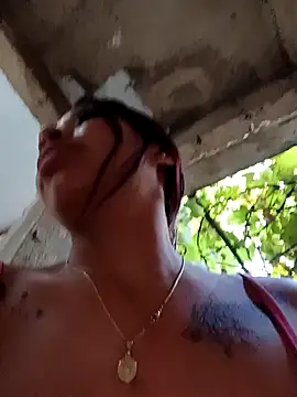 Rous-squir Webcam Show