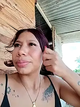 Rous-squir Webcamshow