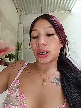 Rous-squir webcam show