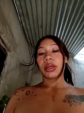 Rous-squir Webcamshow