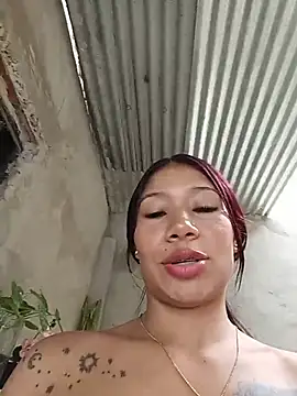 Rous-squir Webcamshow