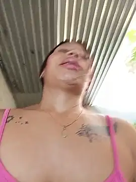 Rous-squir Webcam-Show