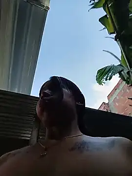 Rous-squir Show in webcam