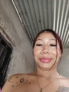 Rous-squir Webcam show