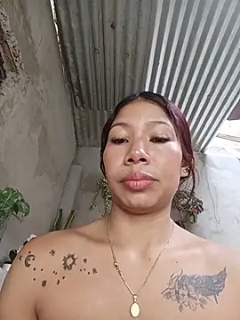 Rous-squir Show in webcam