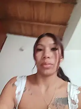 Rous-squir's Live XXX Chat