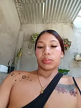Rous-squir webcam show