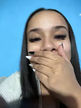 Show de monikee69 na webcam