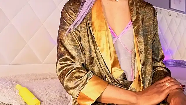 Hanzking01 Show in webcam