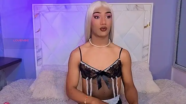 Melody-rose Webcamshow