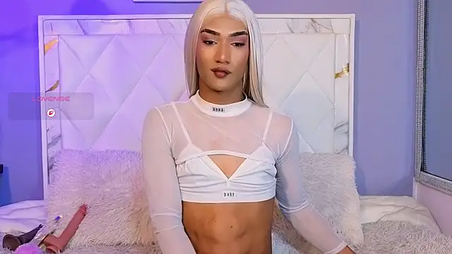 Melody-rose Show in webcam