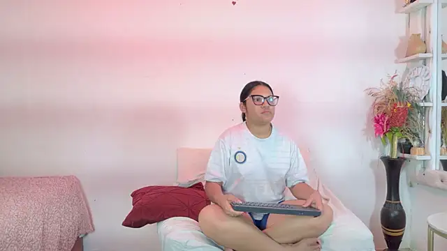 aly_n_sebas Show Webcam
