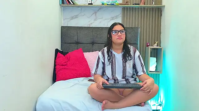 aly_n_sebas' Webcam Show