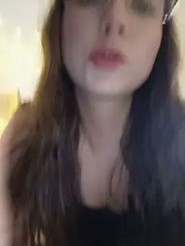 צ'אט XXX בשידור חי של Arianna_Moss